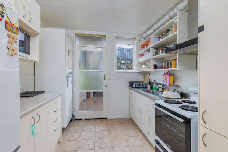 1-7/63E Owairaka Avenue Mount Albert_20