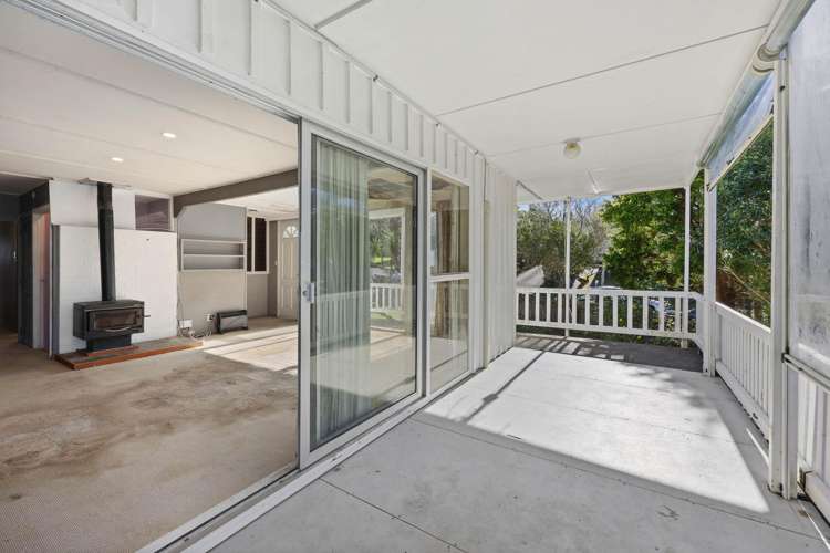 28 Montana Avenue Murrays Bay_11