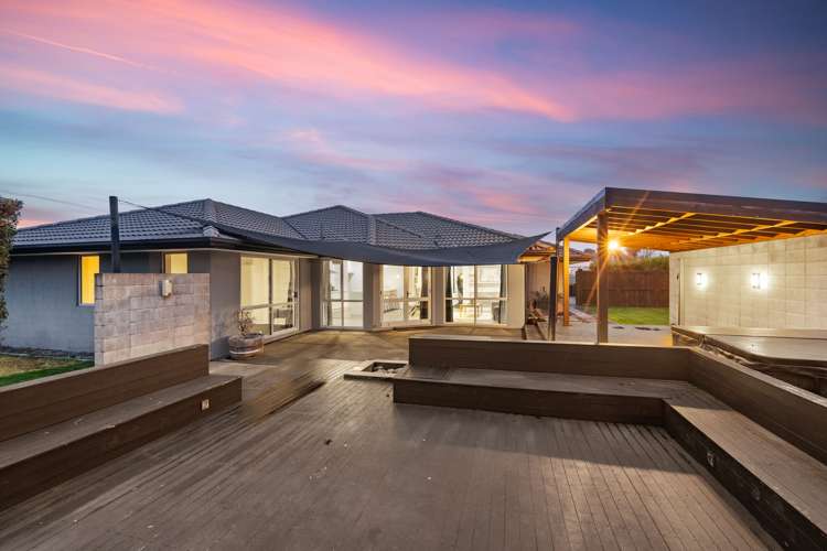 24 James Drive Woodend_16