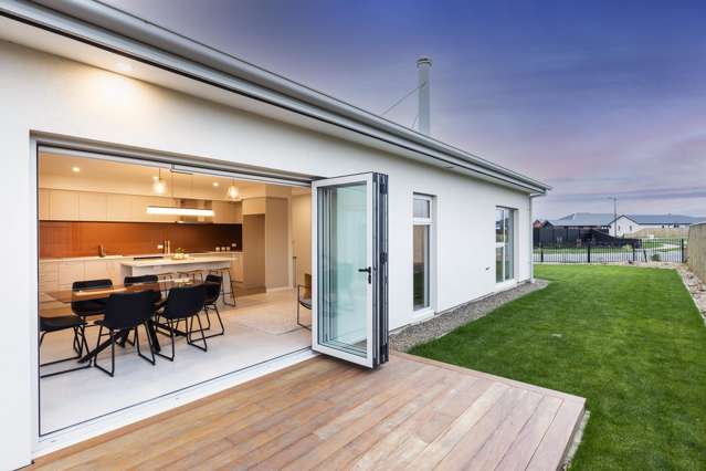 48 Candlesticks Crescent Lincoln_1