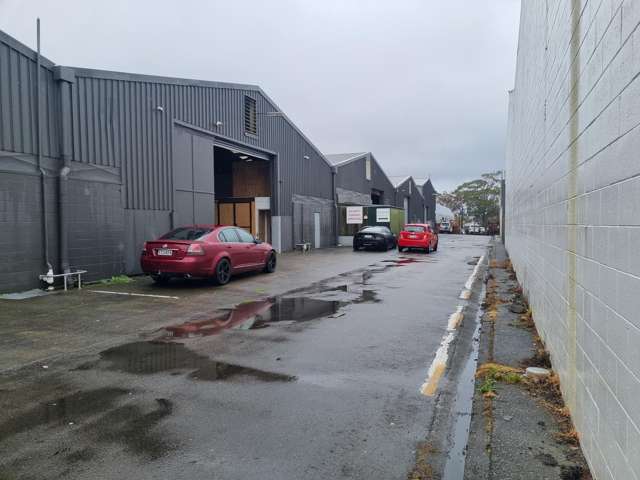 Industrial Warehouse At Wainuiomata