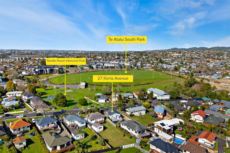 27 Kirrie Avenue Te Atatu South_34