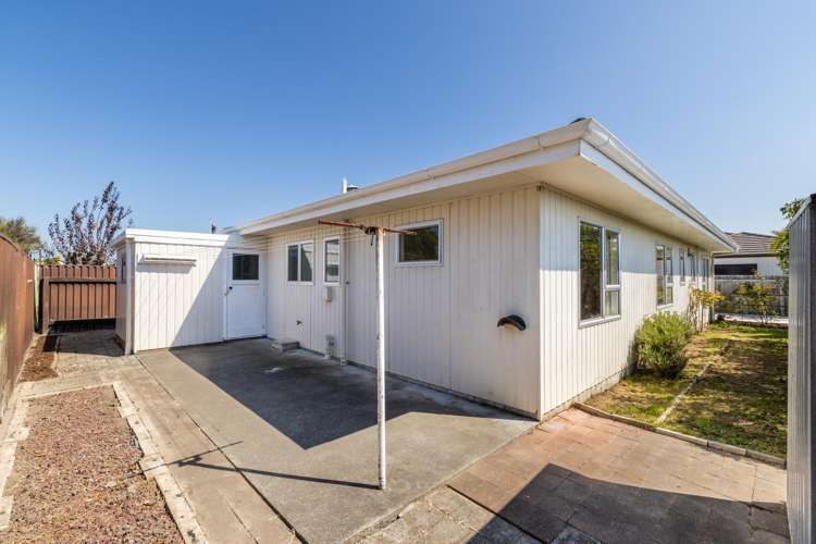 1/11 Gebbie Road Taradale_12