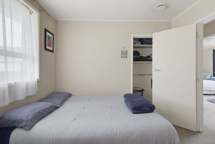4 Donna Street Outer Kaiti_13