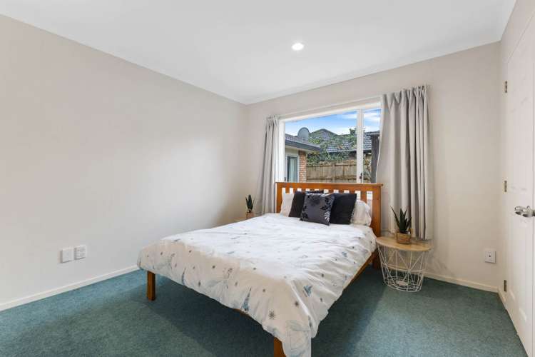 8 Macnean Drive East Tamaki Heights_10