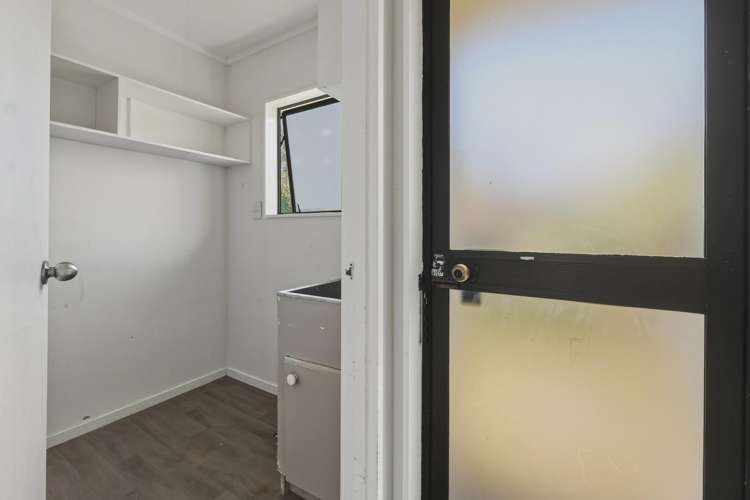 33C Edmund Road Mangakakahi_11