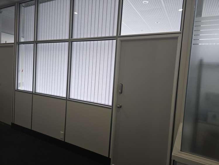 Office 7/14 Seddon Street Pukekohe_2