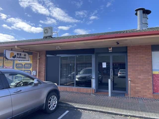 Retail in Meadowland 80sqm