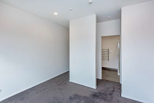 Unit 22, 45 Karepiro Drive Whangaparaoa_4