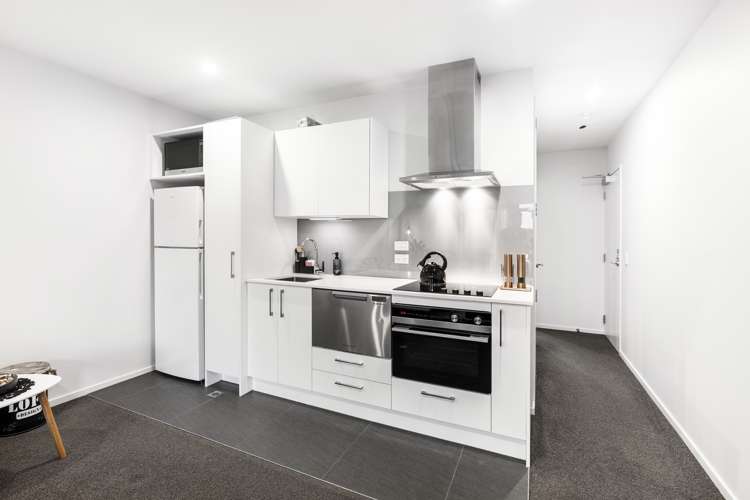 13/17 Warwick Street Richmond_11