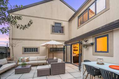 54D Monteith Crescent_3