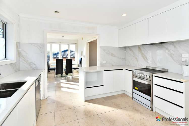 114 Alfriston Road_1