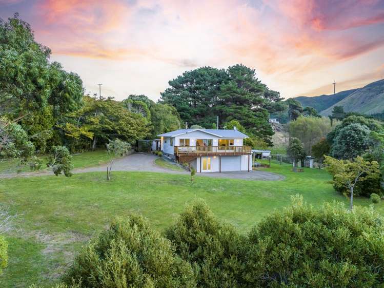306 South Makara Road_0