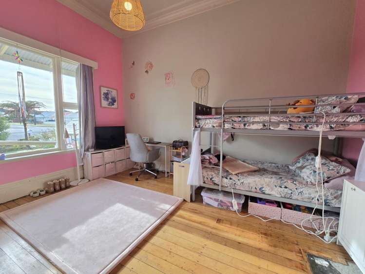 219 Hampden Street Hokitika_15