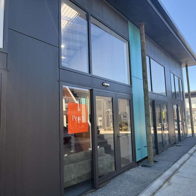 32/70 Kingsford Smith Street Rongotai_1