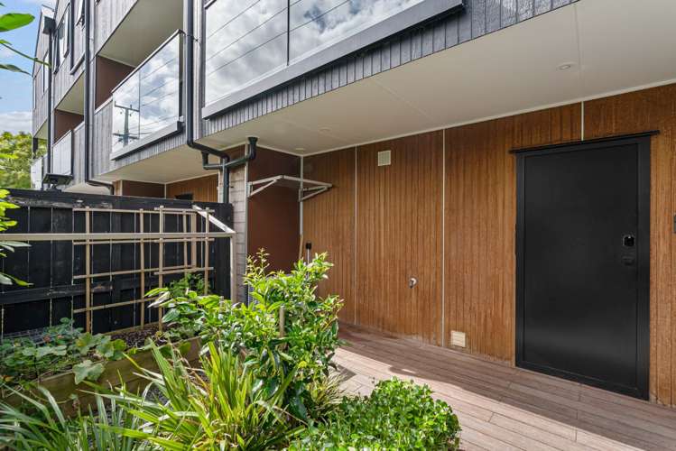 40D Titirangi Road New Lynn_11