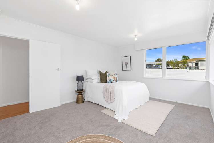 5 Maybelle Place Kelston_14