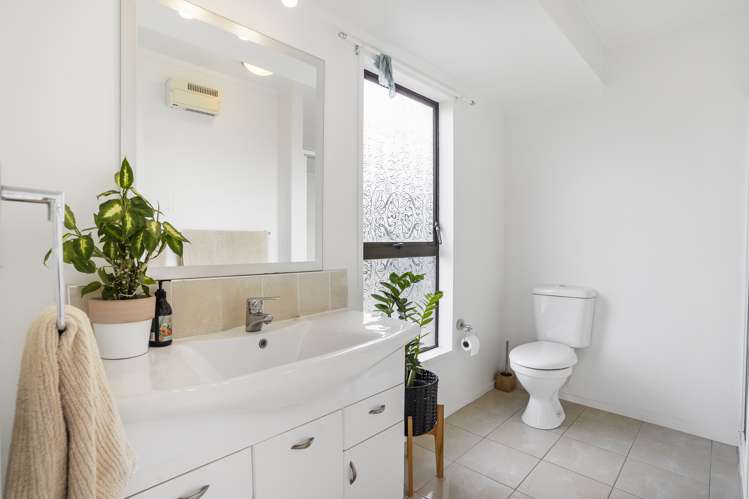 4/24 Turama Road Royal Oak_10