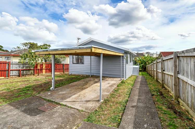 1/18 Coombe Avenue Otara_7