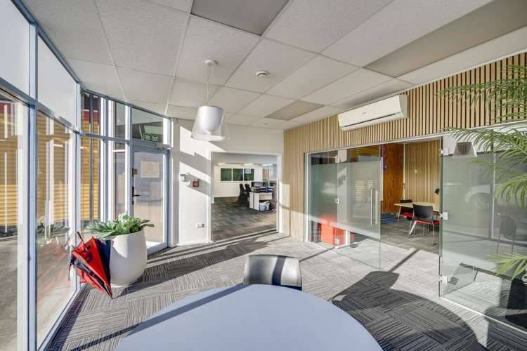 64 Carlyle Street City Centre_11
