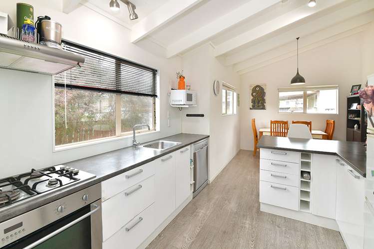 1/55c Springs Road Parakai_0