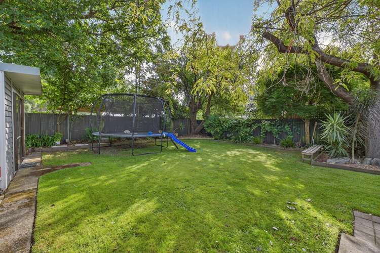 594 Harewood Road Harewood_24