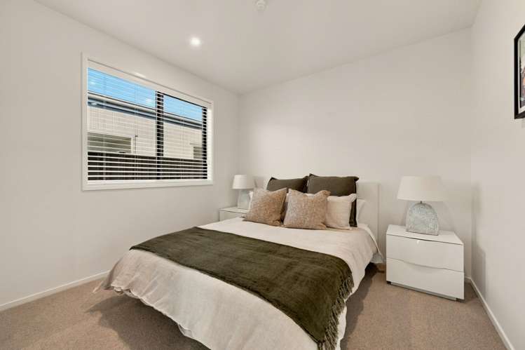 178 Burdon Loop Lake Hawea_21