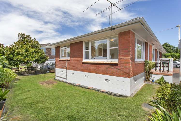 4/63 Rawhiti Road One Tree Hill_9