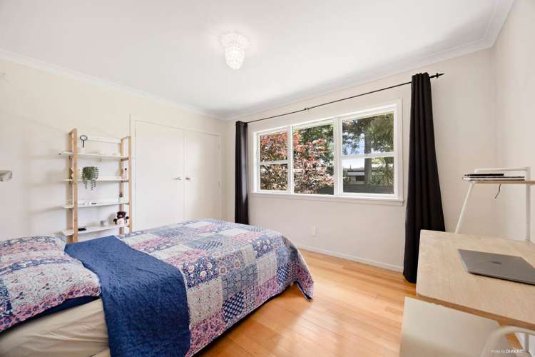 44 David Avenue Hill Park_12