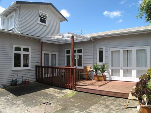 74 Peary Road Mount Eden_2