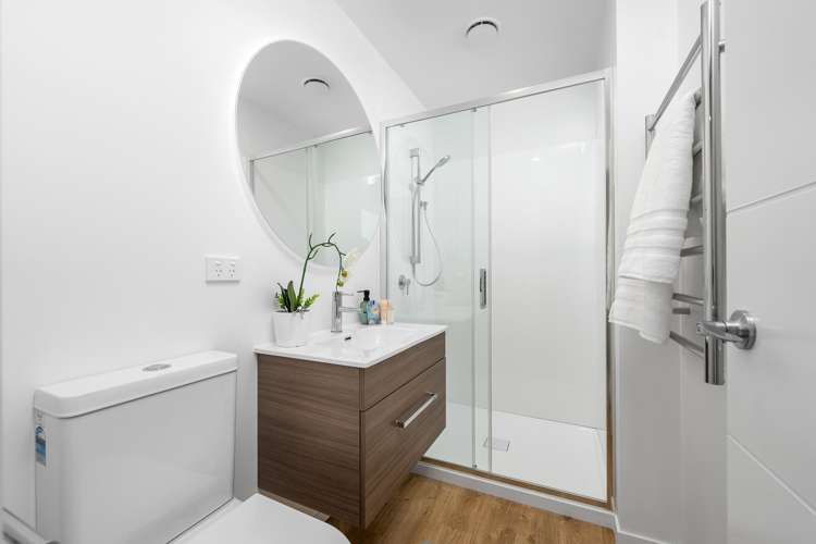 5/9 Vesty Avenue Hillcrest_18