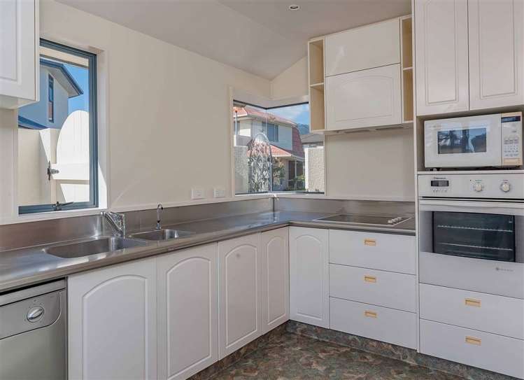 3 Monopoli Way The Wood_6