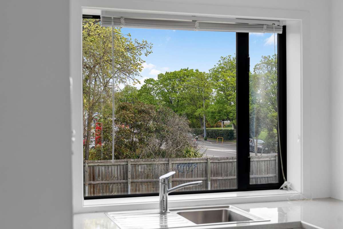 2/306 Stanmore Road_1
