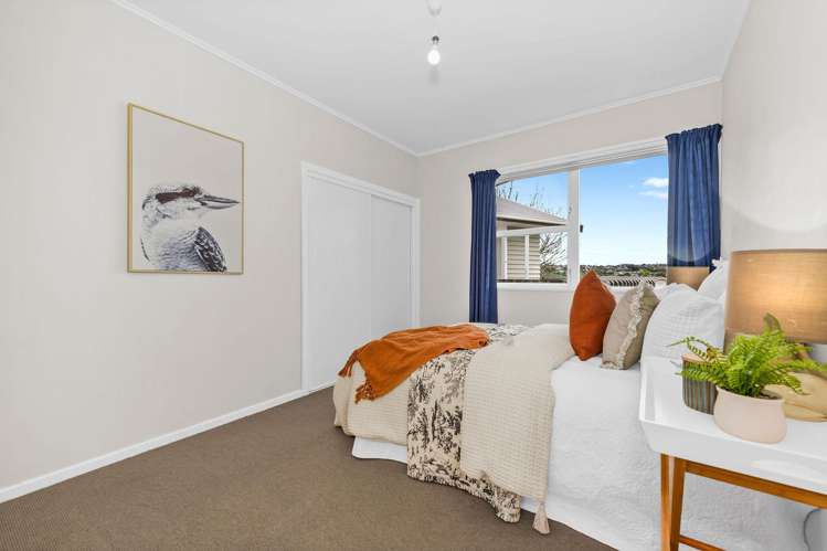 45 Blakeborough Drive Forrest Hill_11
