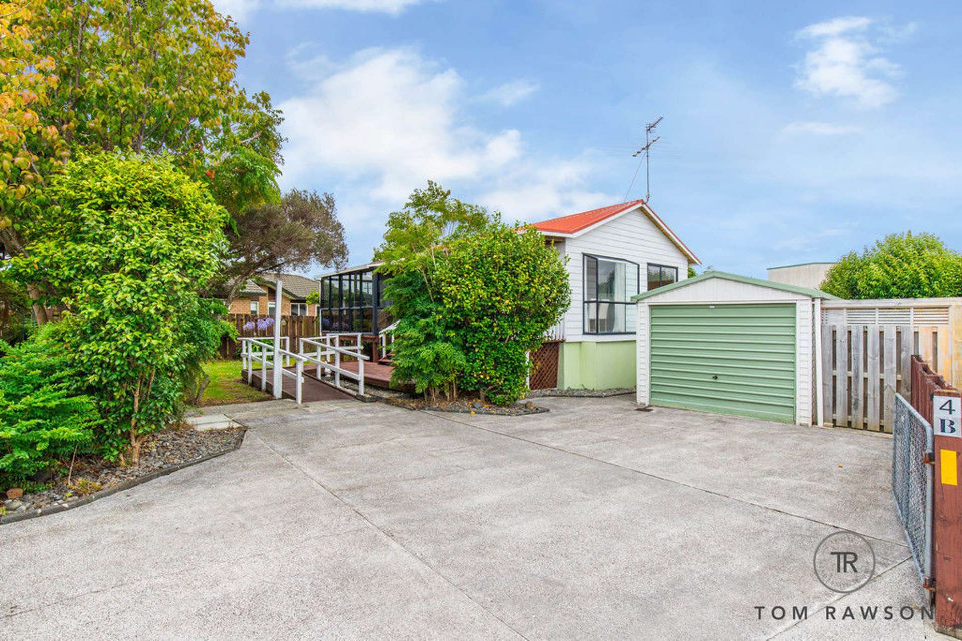 2/4 Campbell Place Papakura_0