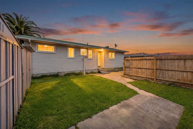 21 President Avenue Papakura_3