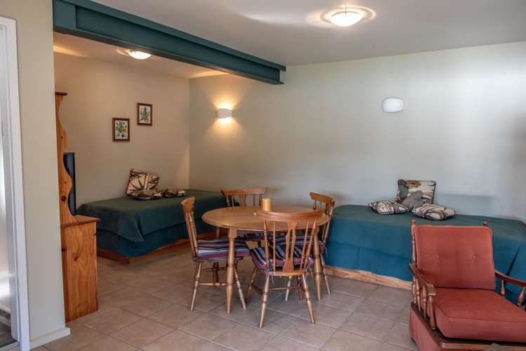 44 Bayview Crescent Duvauchelle_18