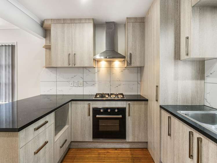 169 Russell Road Manurewa_6