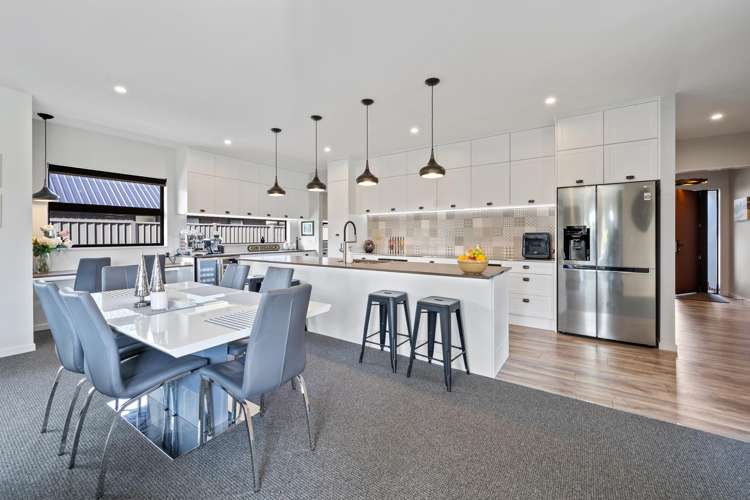 25 Richfield Drive Waikiwi_6