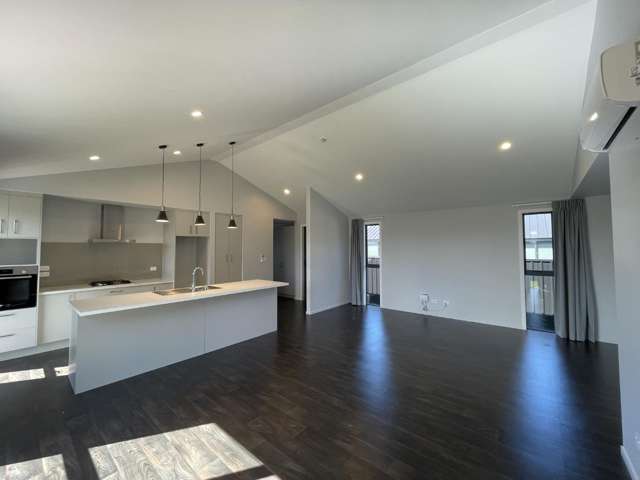 25C Russell Street 2709_2