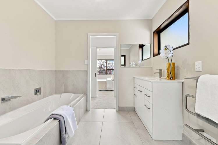 1 Lynngate Place Hillcrest_27