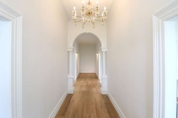 66 Russel Street Gladstone_17