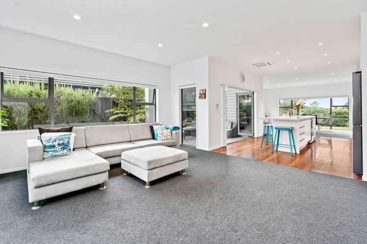 22 Stace Hopper Drive One Tree Point_12