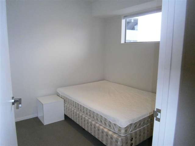 1316/72-82 Taranaki Street 2185_1