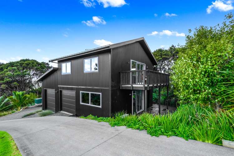 26a Awhiorangi Promenade Swanson_27