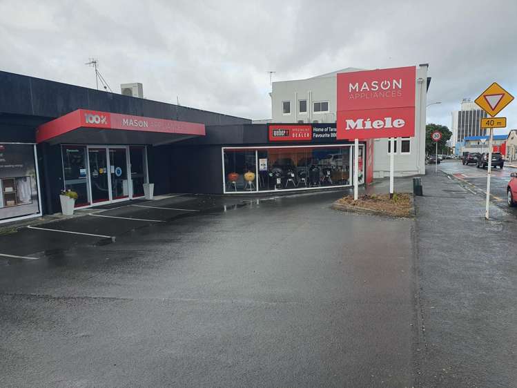 1/86 Gill Street New Plymouth_11