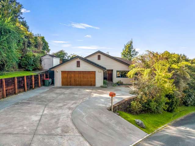 Tranquil Bush Retreat in Western Heights