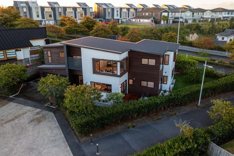 18 Tuatini Place Long Bay_22