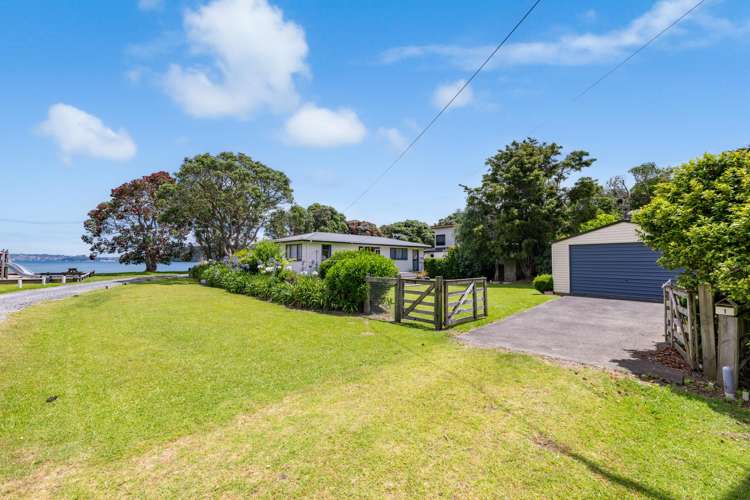 1 Campbell Road Tawharanui Peninsula_15