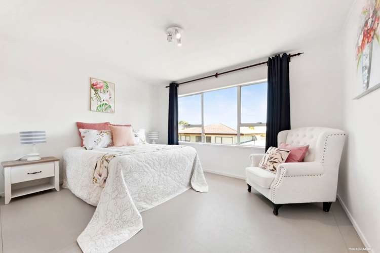 2/6 Benygloe Place Highland Park_9